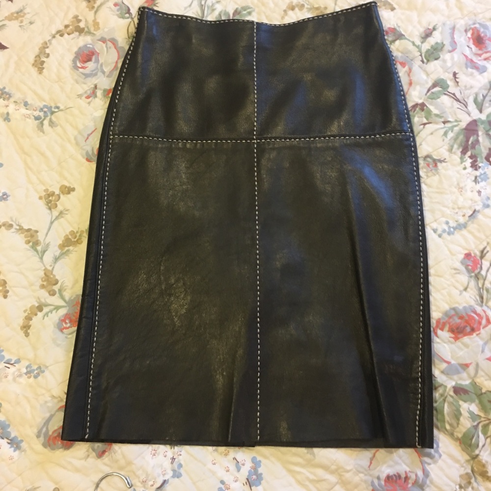 Poleci leather pencil skirt